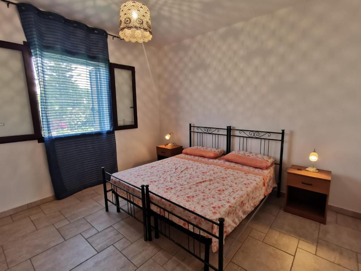 Апартаменти Casa Tramonto Vista Mare Марина-ді-Песколузе Екстер'єр фото